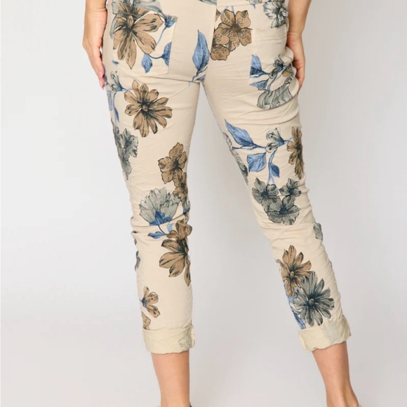 Venti 6 Floral Crinkle Joggers NWT - Picture 6 of 6